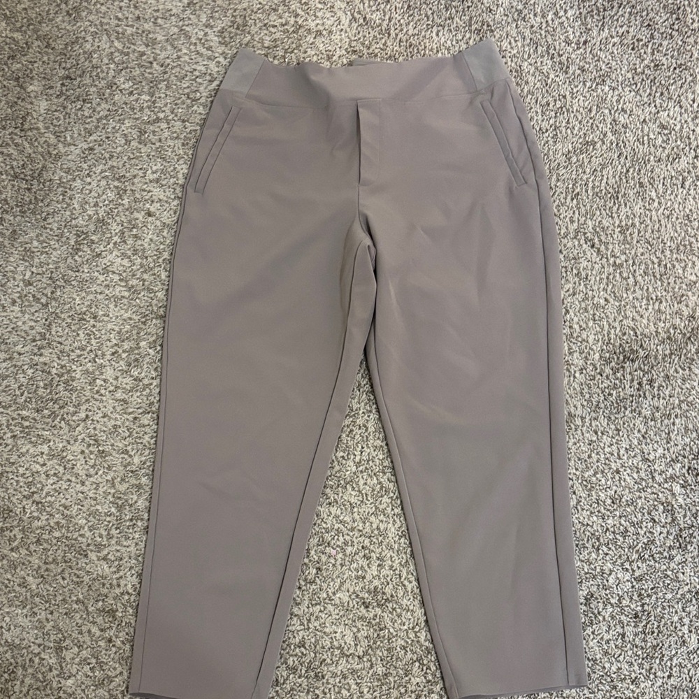 Women’s Taupe Athleta Endless Pants